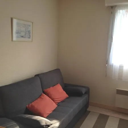 Calme Avec Balcon Pres Centre-ville Et Plage, Parking Prive - Fr-1-712-1 * 빌레쉬르메르