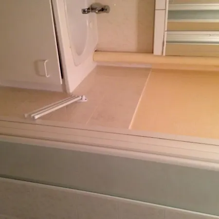 Avec Balcon Et Parking Proche - Fr-1-712-1 * Villers-sur-Mer