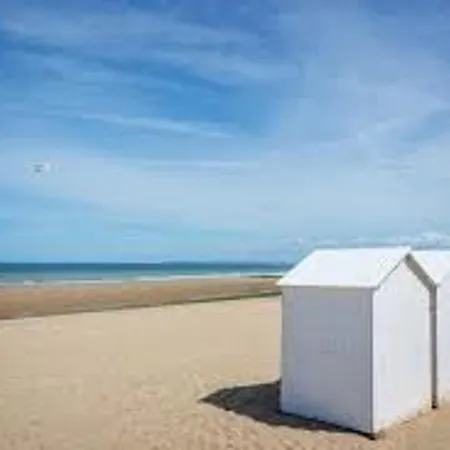 Calme Avec Balcon Pres Centre-ville Et Plage, Parking Prive - Fr-1-712-1 아파트 *